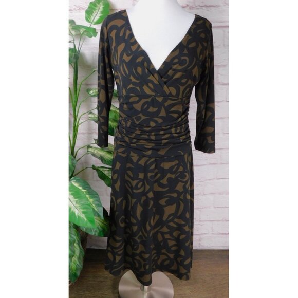 London Times Brown & Black Patterned Dress Size 8 V-Neck 3/4 Sleeves Knee Length - Picture 1 of 8